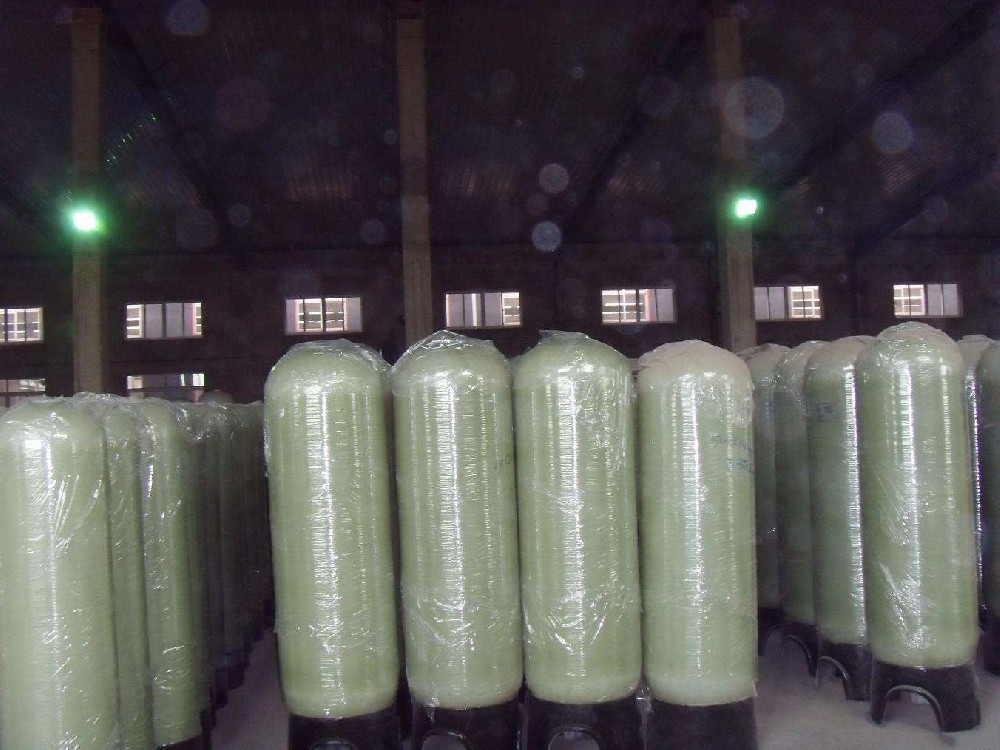 玻璃鋼活性炭過(guò)濾器是如何處理印染廢水的？